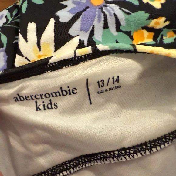 NEW Abercrombie Kids One Piece Twist Front Cut Out floral bathing suit Swimsuit